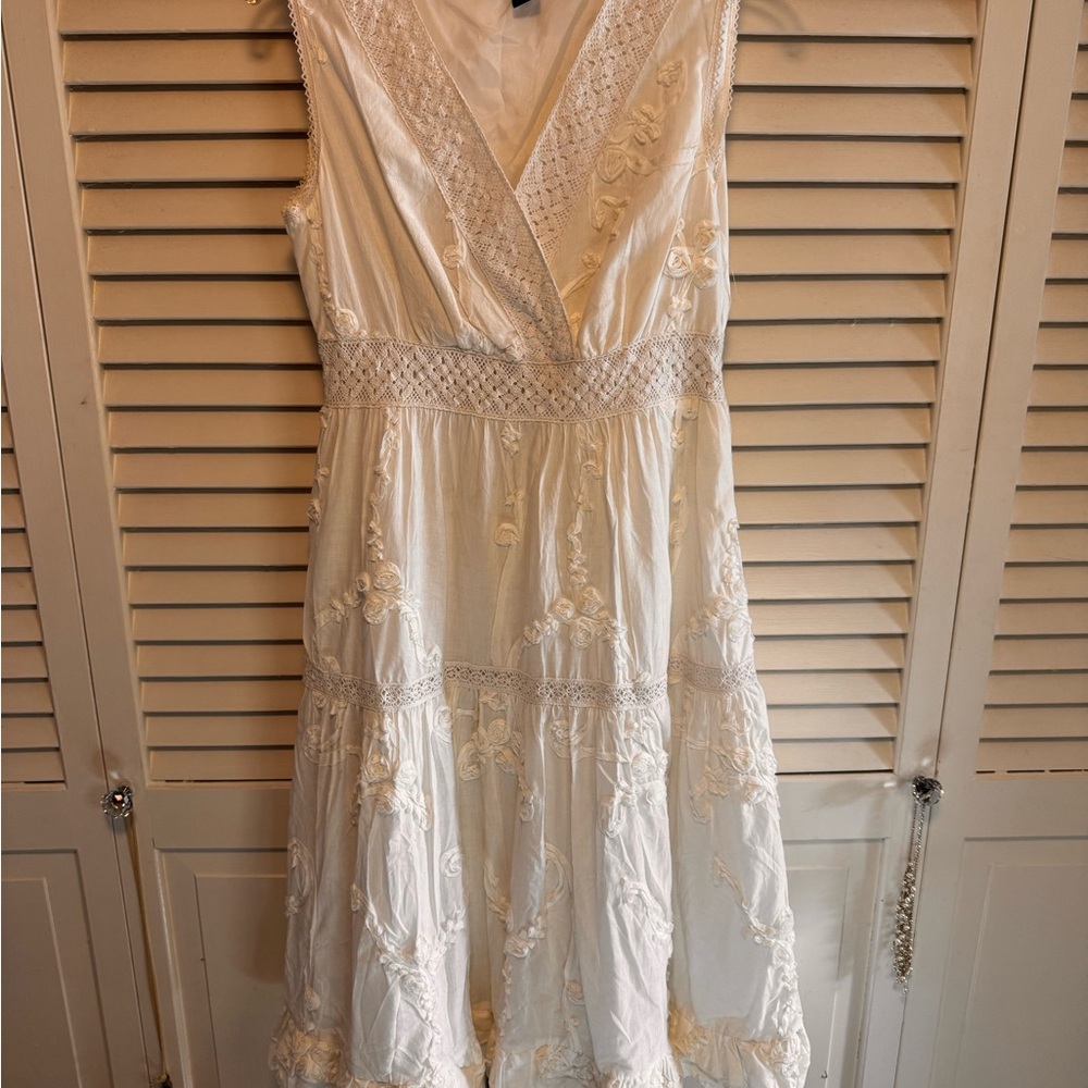 KAKTUS WHITE COTTON EMBROIDERED TIERED SLEEVELESS MIDI DRESS FAIRYCORE ANGELIC